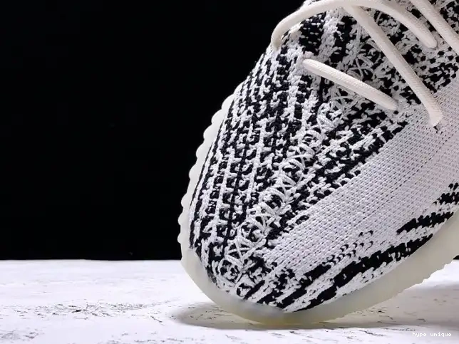hype Boost Yeezy Zebra Adidas White CP9654 V2 Black 350 0614